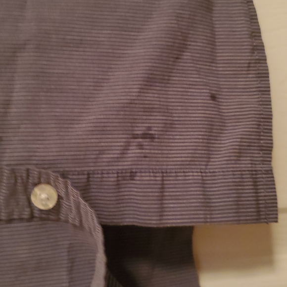 Blue striped Izod button down - Picture 7 of 8